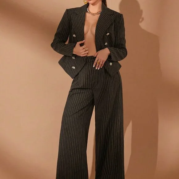 Olive Green Elegant Women's Suit Set - Picture 5 of 8